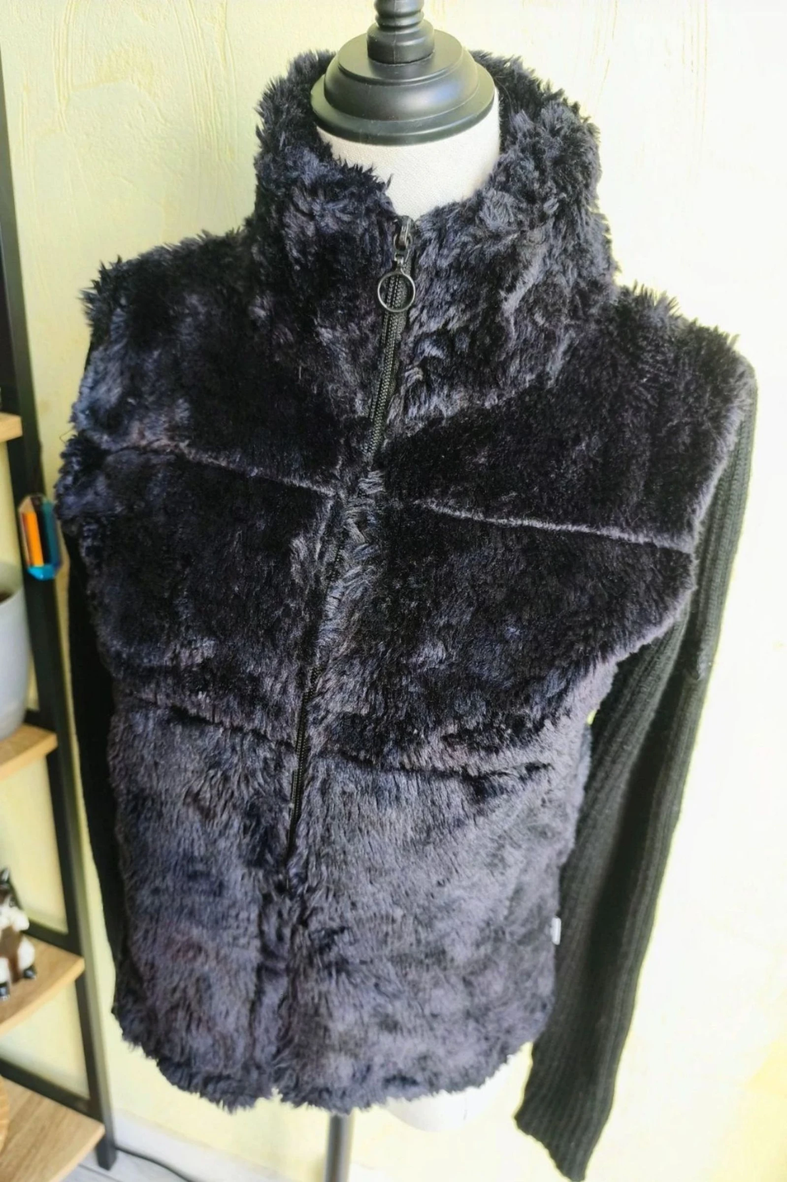 🖤 Knitwear jacket / vest with faux fur – photo 2